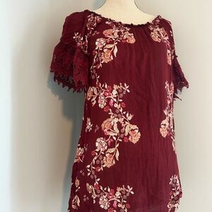 Floral Burgundy Lace Sleeve Top